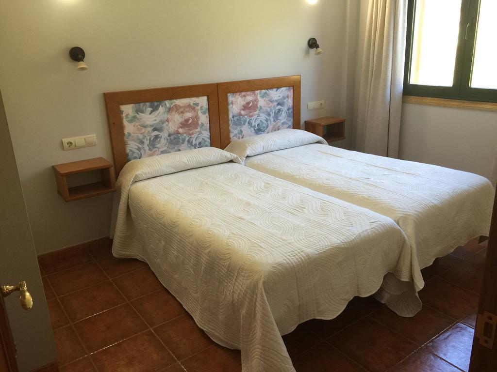 Alojamiento En Entorno Rural Los Trobos Villar de Otero Exteriör bild